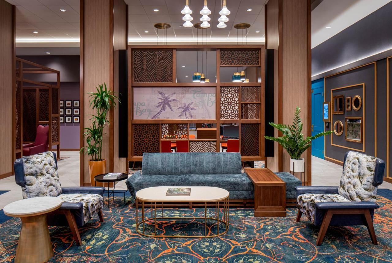 Отель Hyatt House Tampa Downtown Экстерьер фото