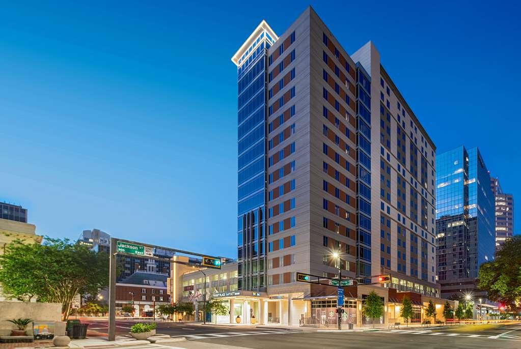 Отель Hyatt House Tampa Downtown Экстерьер фото